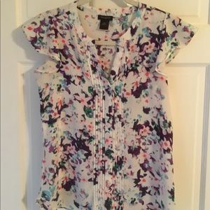 Anne Taylor floral top. Size XS